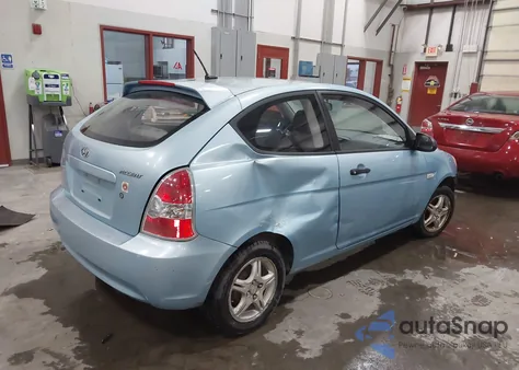 2008 Hyundai Accent Gs из США, поврежденный, VIN KMHCM36C58U097281